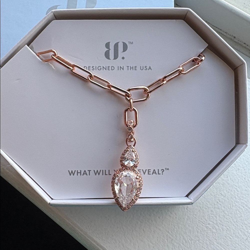 Bomb Party Elegant Rose Gold Necklace with Double Teardrop Pendant